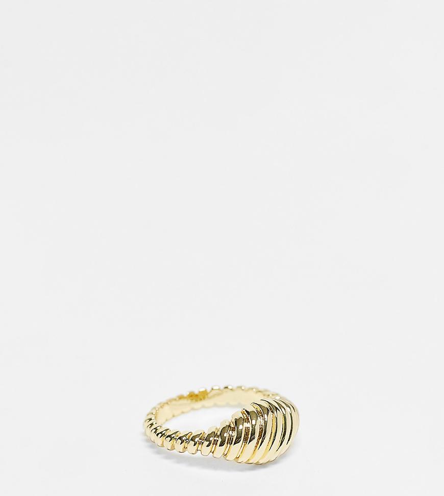 Pieces - Klobiger, strukturierter Ring in Gold mit 18-Karat-Vergoldung-Goldfarben Pieces - Klobiger, strukturierter Ring in Gold mit 18-Karat-Vergoldung-Goldfarben von Pieces