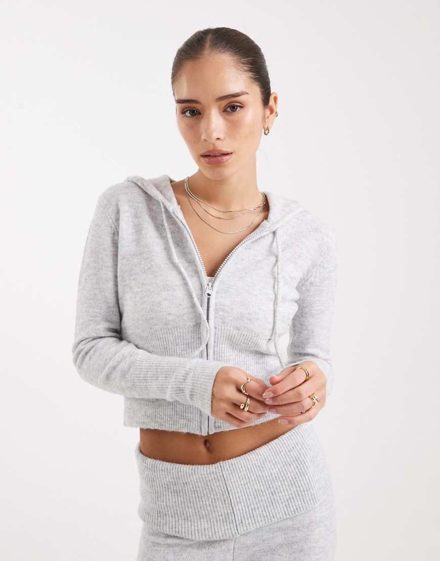 Pieces - Knapper Kapuzenpullover aus Strick in Hellgrau meliert, Kombiteil von Pieces