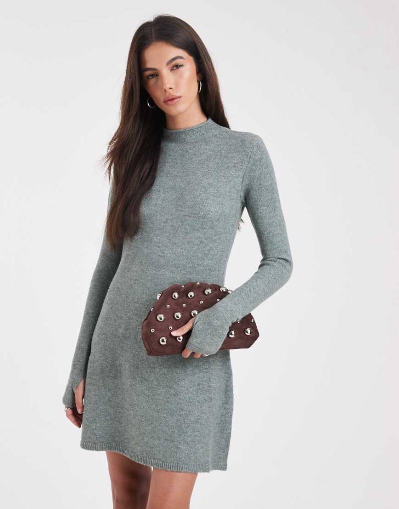 Pieces - Langärmliges Mini-Strickkleid in Grau meliert von Pieces