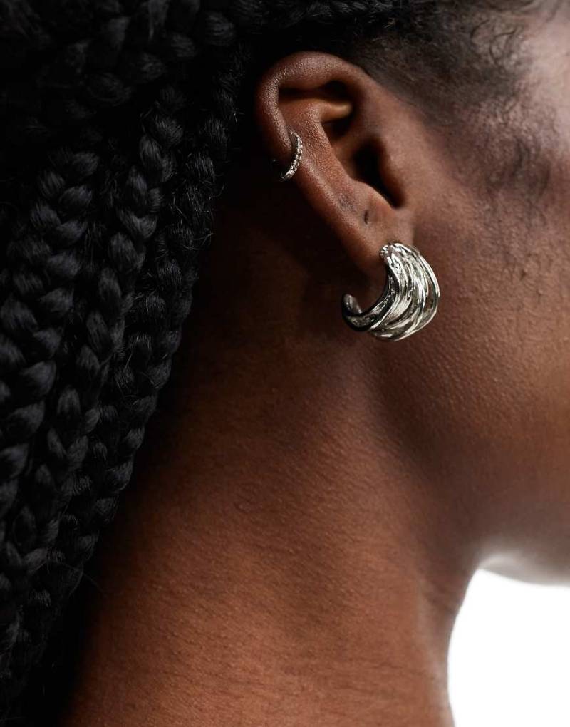 Pieces - Mehrreihige Creolen in Silberoptik von Pieces