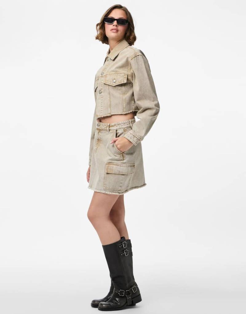 Pieces - Minirock in Sandmuschel-Weiß von Pieces