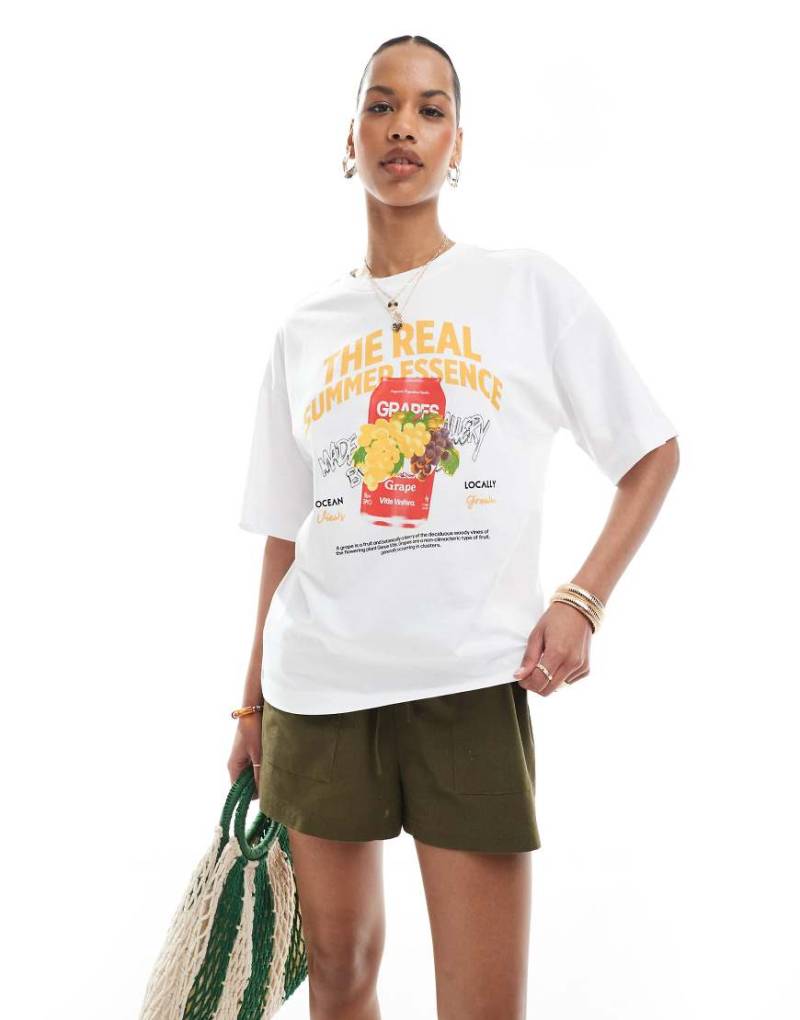 Pieces - Oversize-T-Shirt in Weiß mit „Summer Essentials"-Print von Pieces