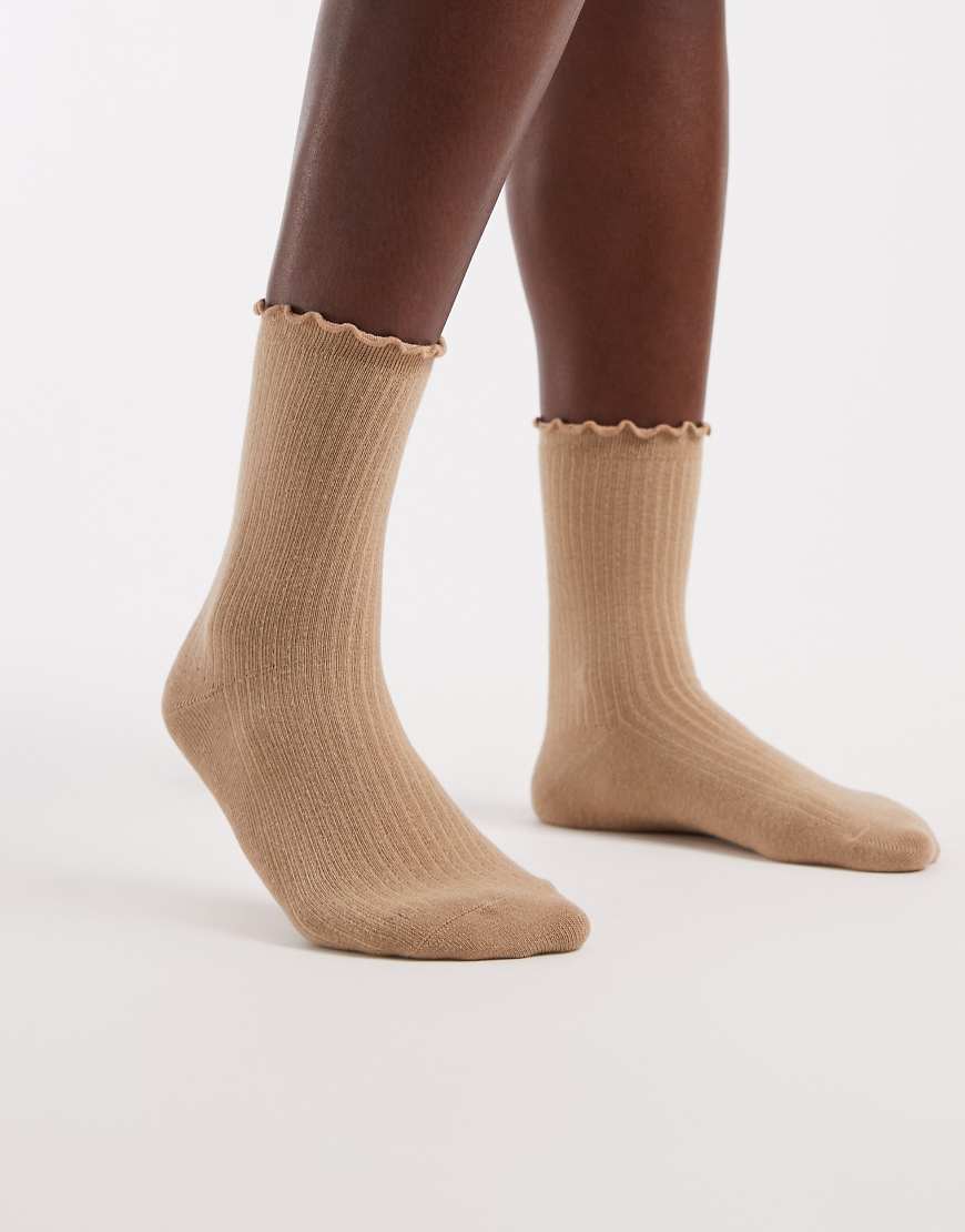 Pieces - Socken in Beige mit Rüschenkante-Neutral von Pieces