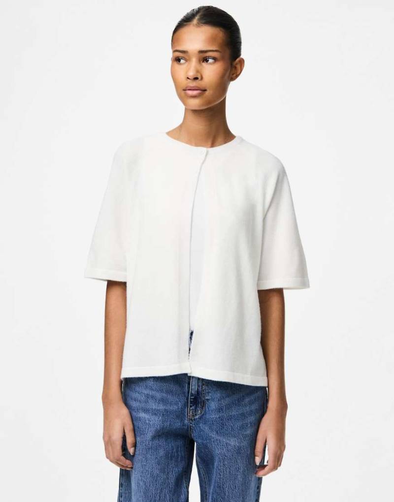 Pieces - Strickjacke in strahlendem Weiß von Pieces