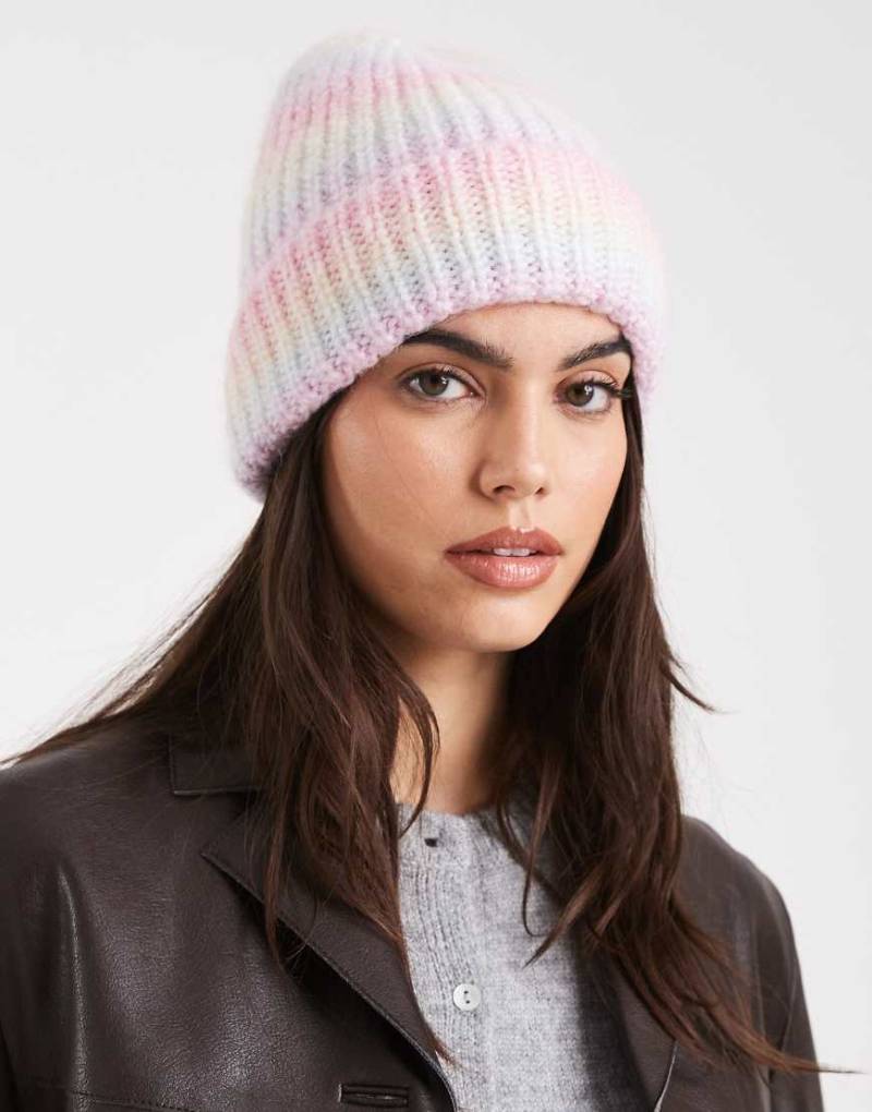 Pieces - Superweiche Strickmütze mit pastellfarbenen Streifen-Bunt von Pieces