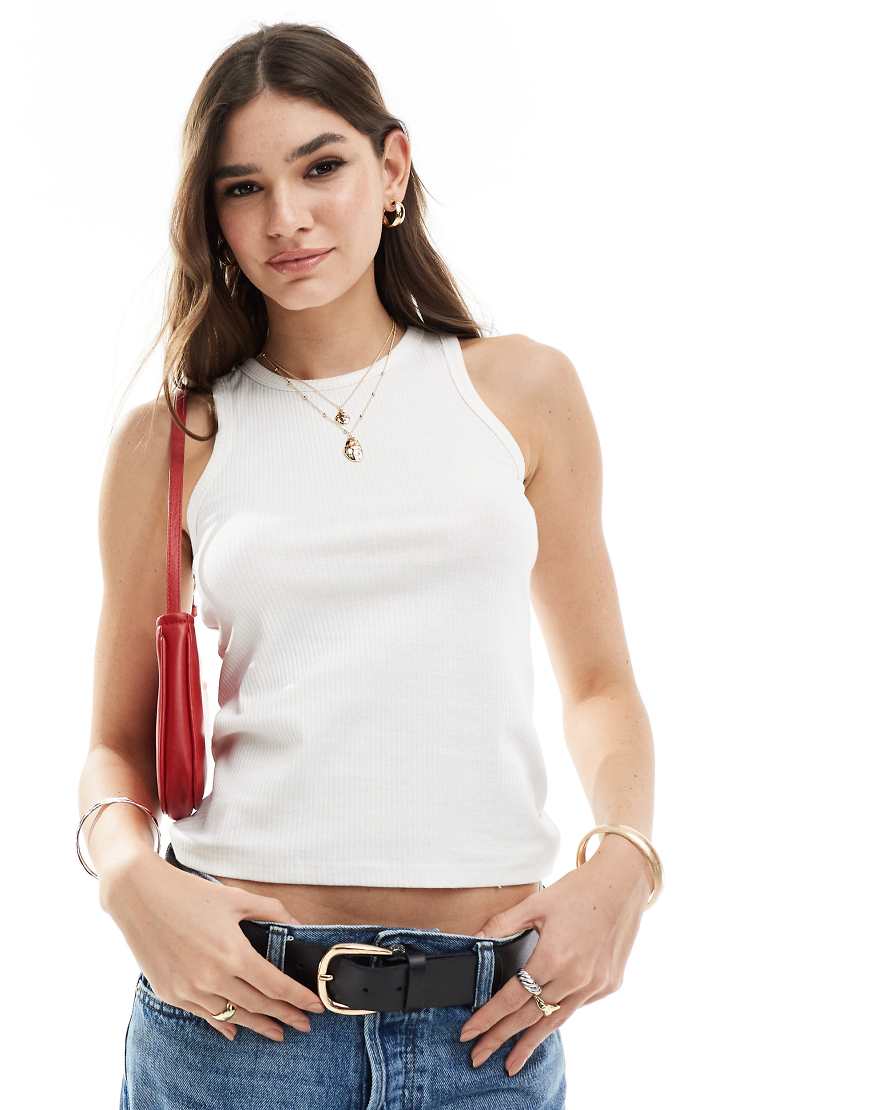 Pieces - Tanktop in Weiß mit Ringerrücken von Pieces