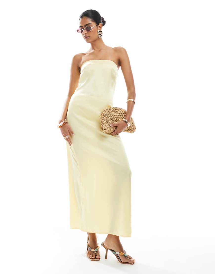 Pieces - Trägerloses Maxikleid aus Satin in blassem Bananengelb Pieces - Trägerloses Maxikleid aus Satin in blassem Bananengelb von Pieces