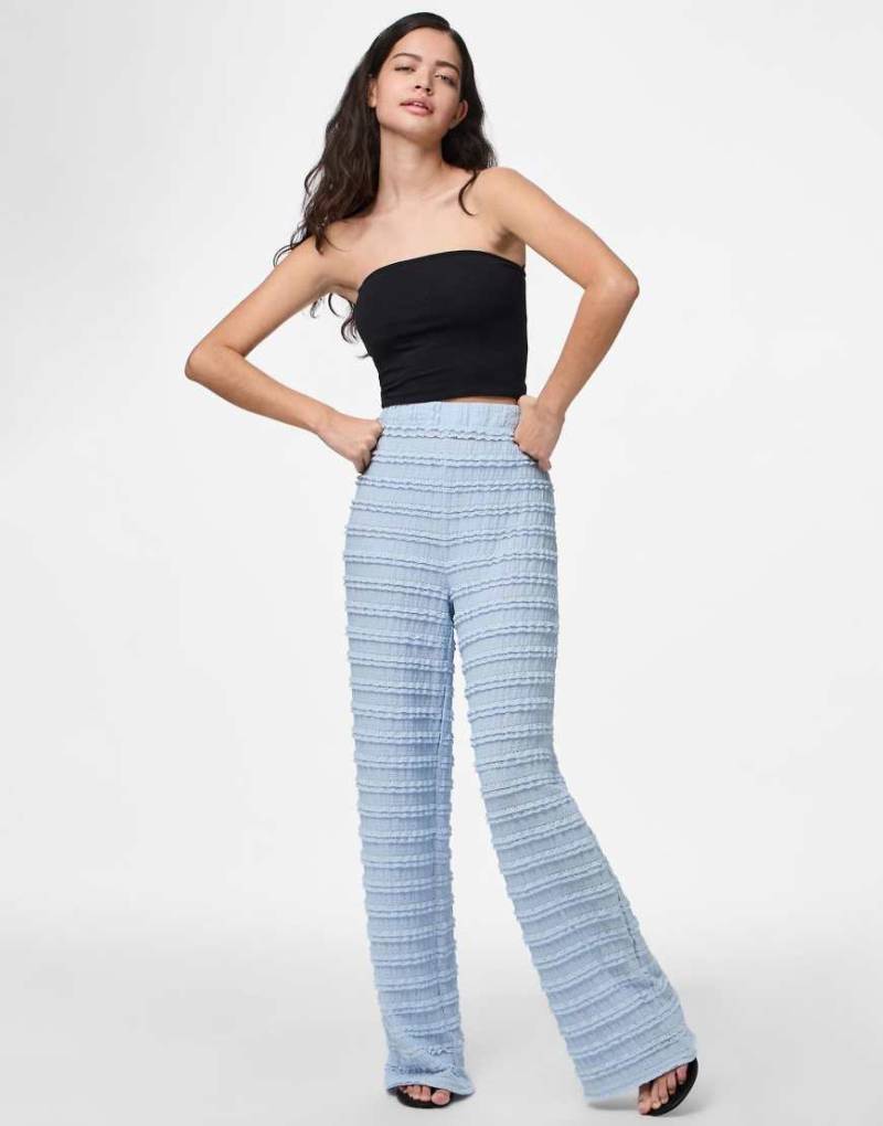 Pieces - Weit geschnittene Hose in Hellblau von Pieces