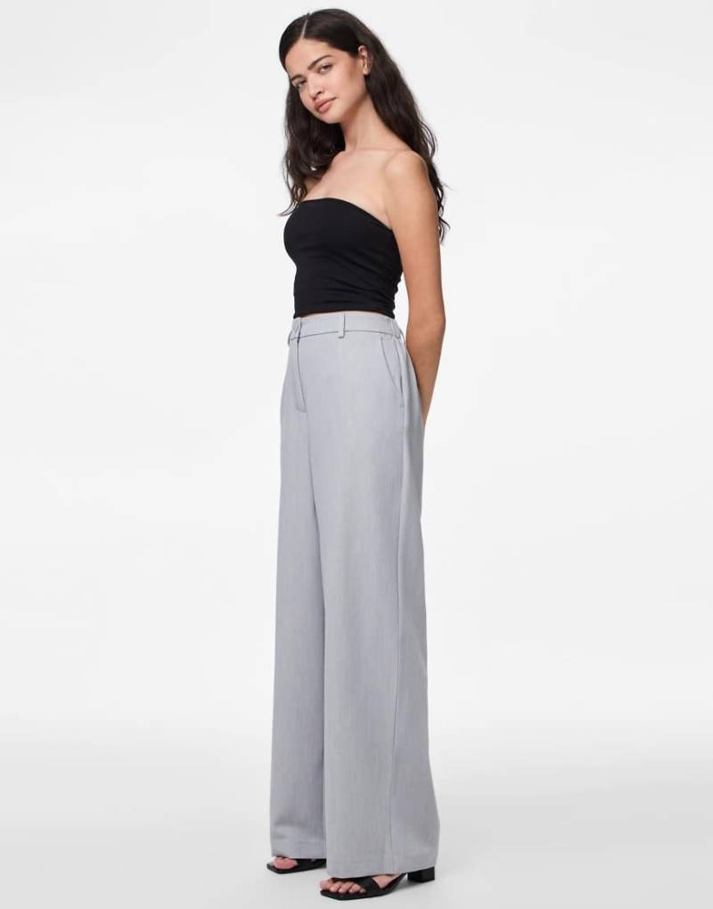 Pieces - Weite Hose in hellgrau meliert von Pieces