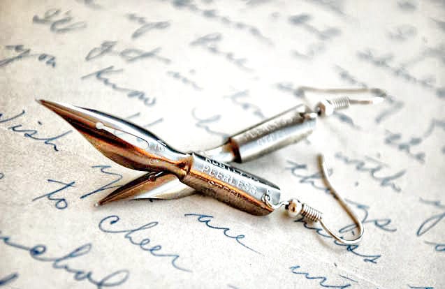 Füllfederhalter Ohrringe, Antike Stift Nib Schmuck, Geschenke Für Schriftsteller, Englisch Lehrer Literaturliebhaber, Grad Geschenk Steampunk Füllfederhalter Ohrringe, Antike Stift Nib Schmuck, Geschenke Für Schriftsteller, Englisch Lehrer Literaturliebhaber, Grad Geschenk Steampunk von PiecesOfII