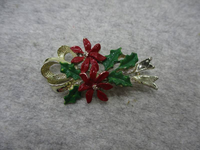 Vintage Gerry's Poinsettia Brosche Anstecknadel 4 cm Lang X 3 Breit von PiecesOfOld