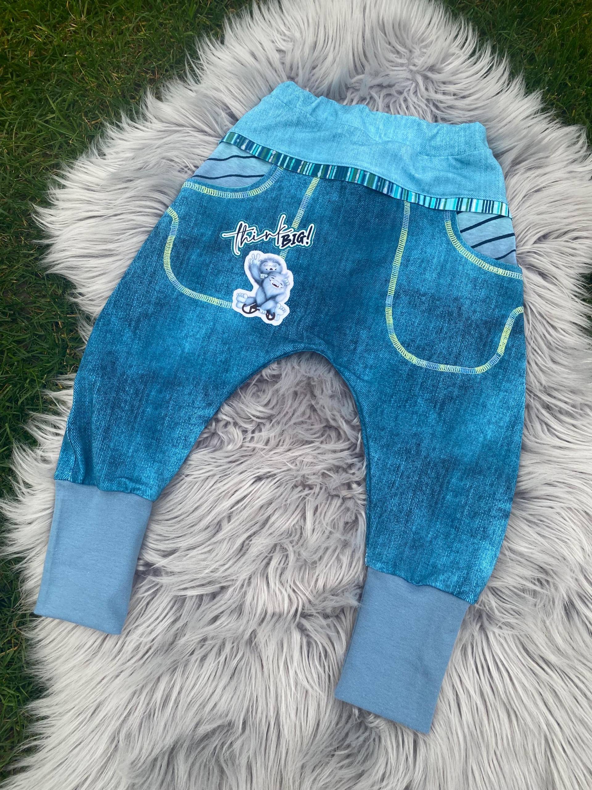 Baggy-Pants Pumphose Dinosaurier Baggy-Pants Pumphose Dinosaurier von PiepundMatz