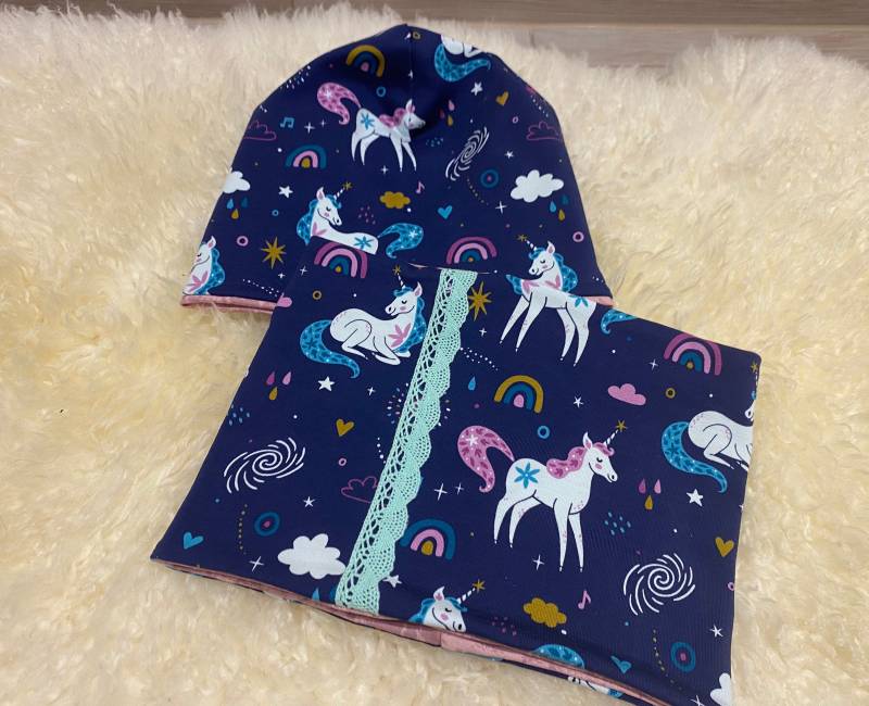 Mütze Und Optionaler Loop Einhorn Mütze Und Optionaler Loop Einhorn von PiepundMatz