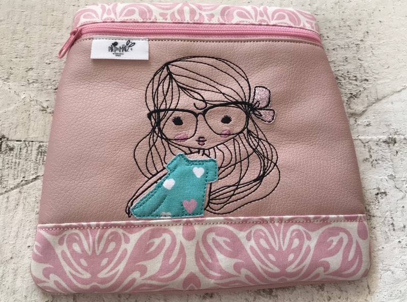 Wunderschöne Kosmetiktasche Kulturtasche " Mädchen" von PiepundMatz