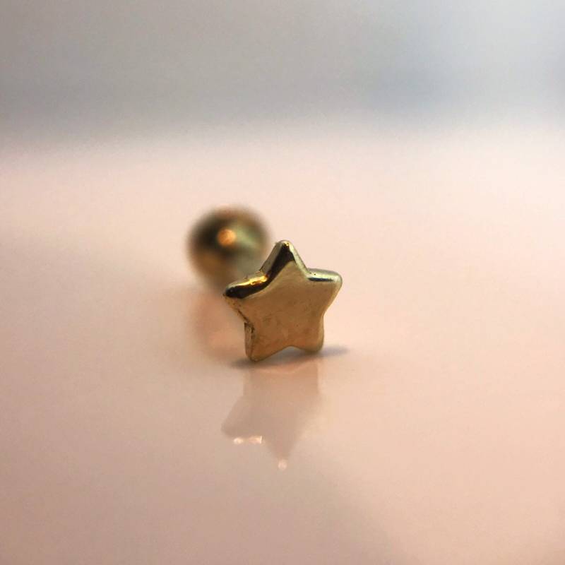 14 K Massiv Gold Labret Gelb Gold Star - Reverse Schraube Tragus, Ohr Piercings, Septum, Helix von PiercinGuy