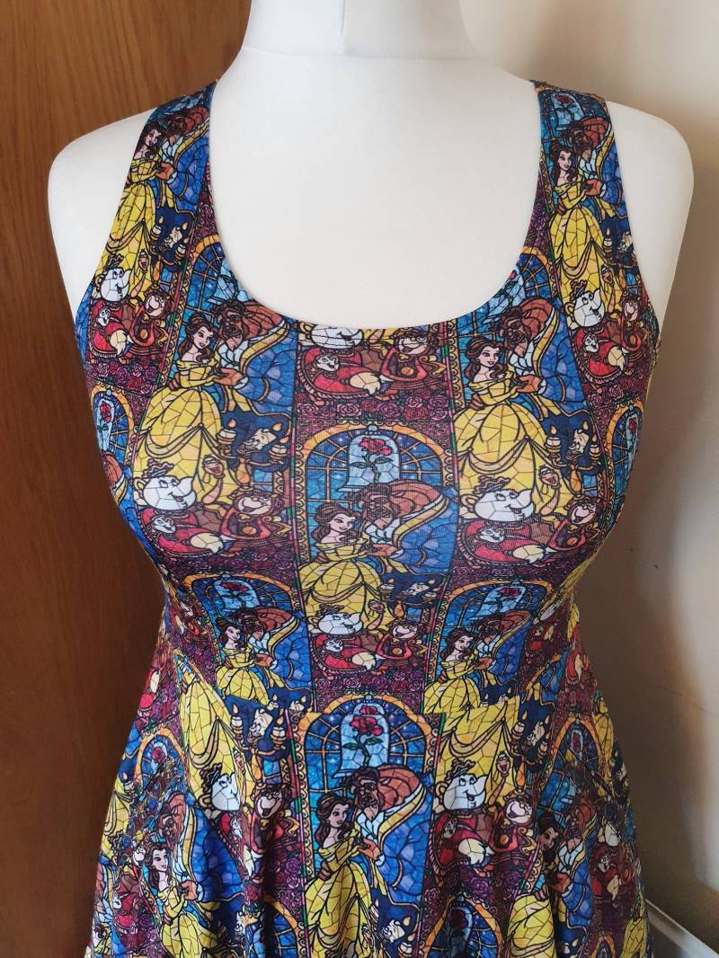 Die Schöne Und Das Biest Glasmalerei Inspirierte Print Skater Kleid - Größen S- 5xl Plus Größe von PigeonoverlordStore