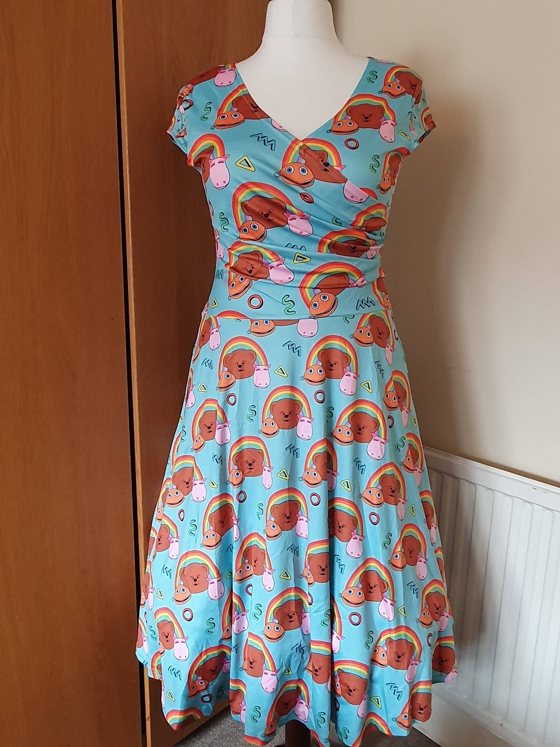 Regenbogen Zippy George Bungle Mütze Wickelkleid S - 3xl Plus Size - Kawaii Kitsch Retro Vintage Süße Rockabilly Alternative Mode von PigeonoverlordStore