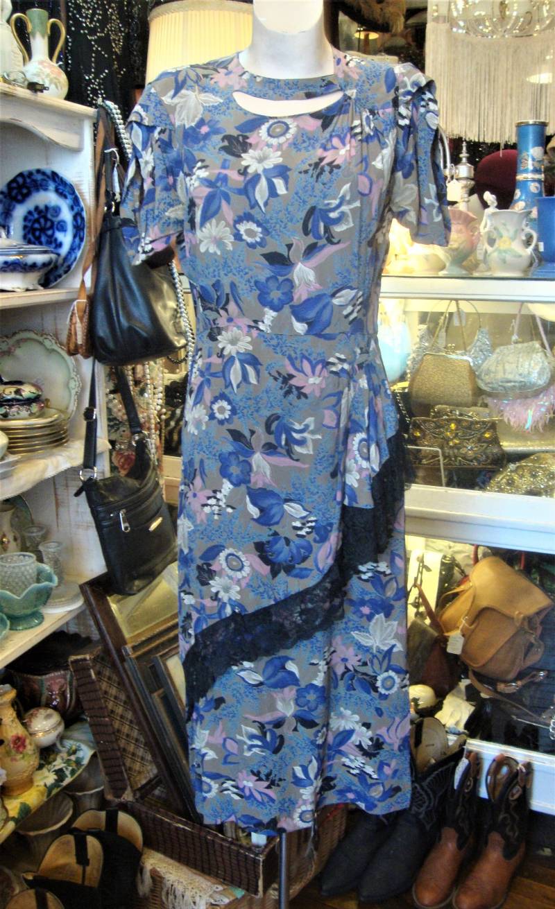 1940S Geblümtes Viskose Kleid Vintage Klabend & Sobel Original, Grösse S/M von Piggleyspassion