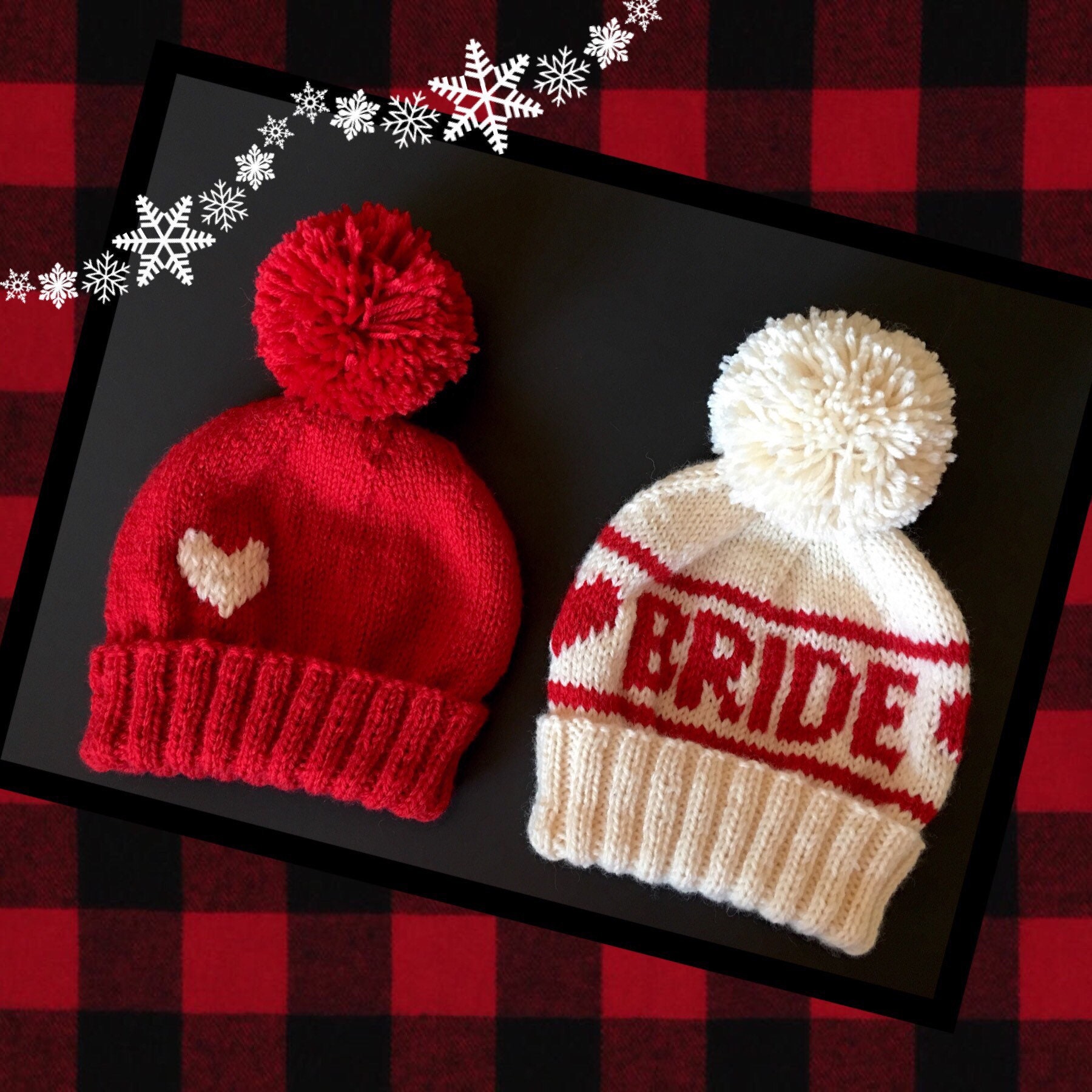 Braut Und Freunde Mützen Set, Handgestrickte Für Junggesellinnenabschiede, Brautjungfer Geschenke, Pom Winter Hochzeit Foto Requisiten von Pikeys