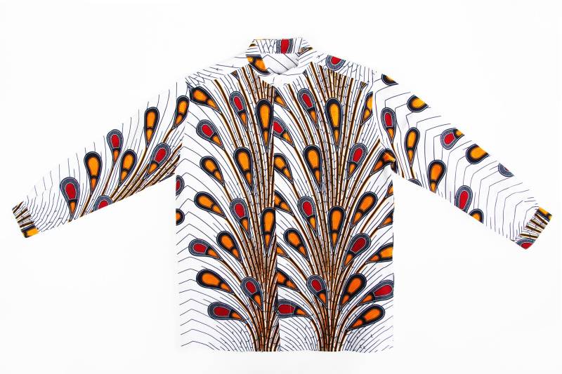 "Erwachsener Unisex Button Down Stehkragenhemd "Striking Peacock", Faire Löhne, Nachhaltige, Sozial Verantwortliche Mode, Designertextilien." von PikkuTakki