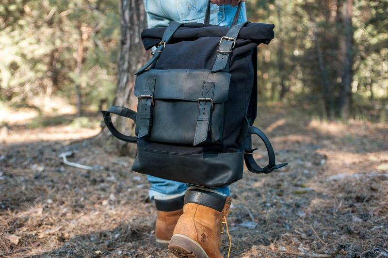 Canvas Rucksack Schwarz, Herren, Reiserucksack Für Männer, Wanderrucksack, Herrenrucksack Laptop, Arbeitsrucksack von Pikore