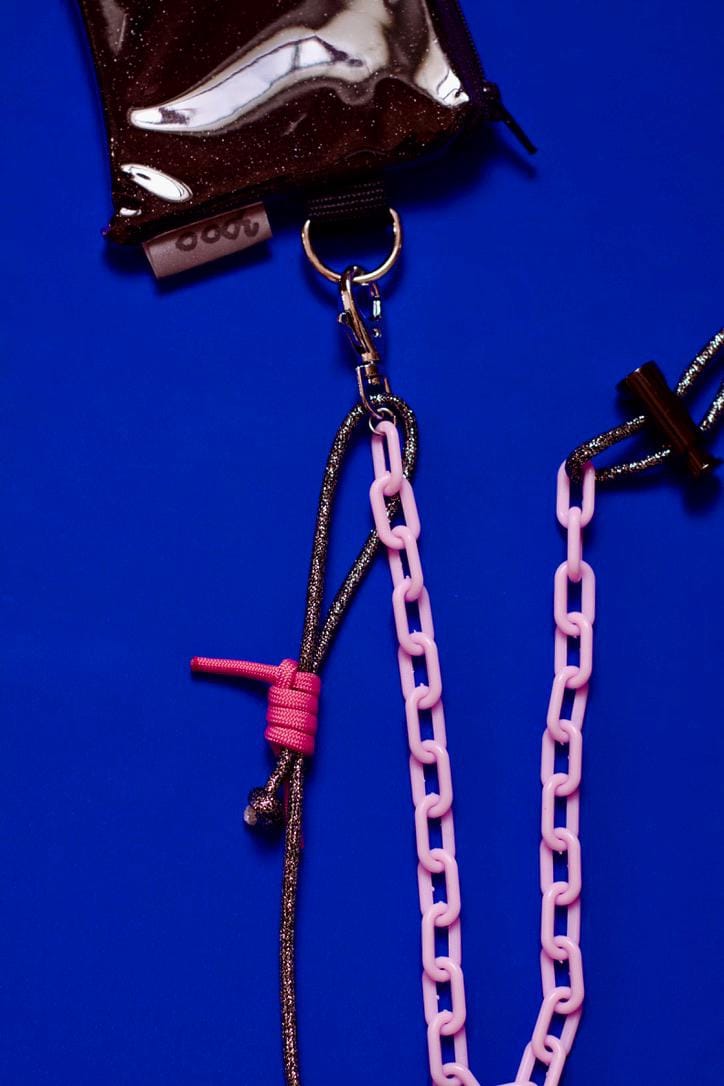 Adjustable Key Chain Or Bag Strap - Paracord + Plastic -Pink & Glitzer von Pikto3000