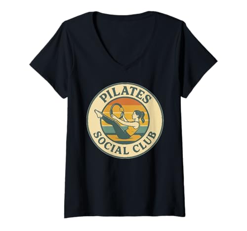 Damen Pilates Social Club T-Shirt mit V-Ausschnitt Damen Pilates Social Club T-Shirt mit V-Ausschnitt von Pilates Woman Design Co.