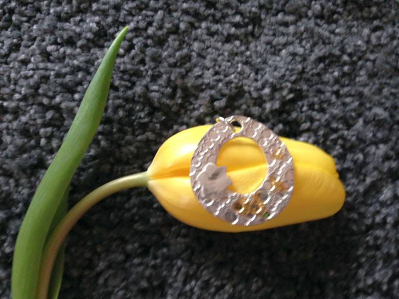 Handgefertigter Silberanhänger Ohne Kette, Moderne Form, Hingucker, Struktur, Pilbri Design von Pilbri