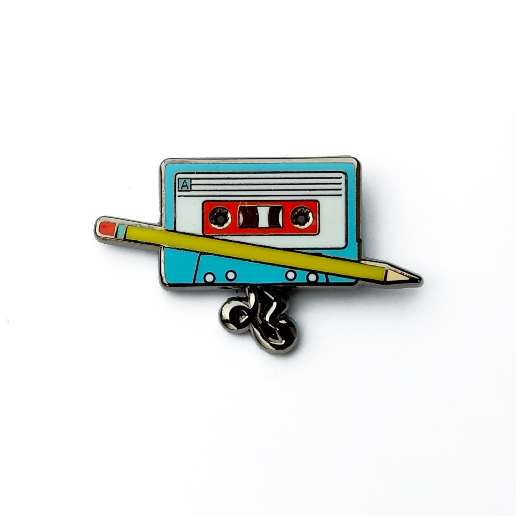 Kassette Tonband Emaille Pin | Retro Musik Anstecknadel Hart-Emaille Hutnadel von PinAlchemy