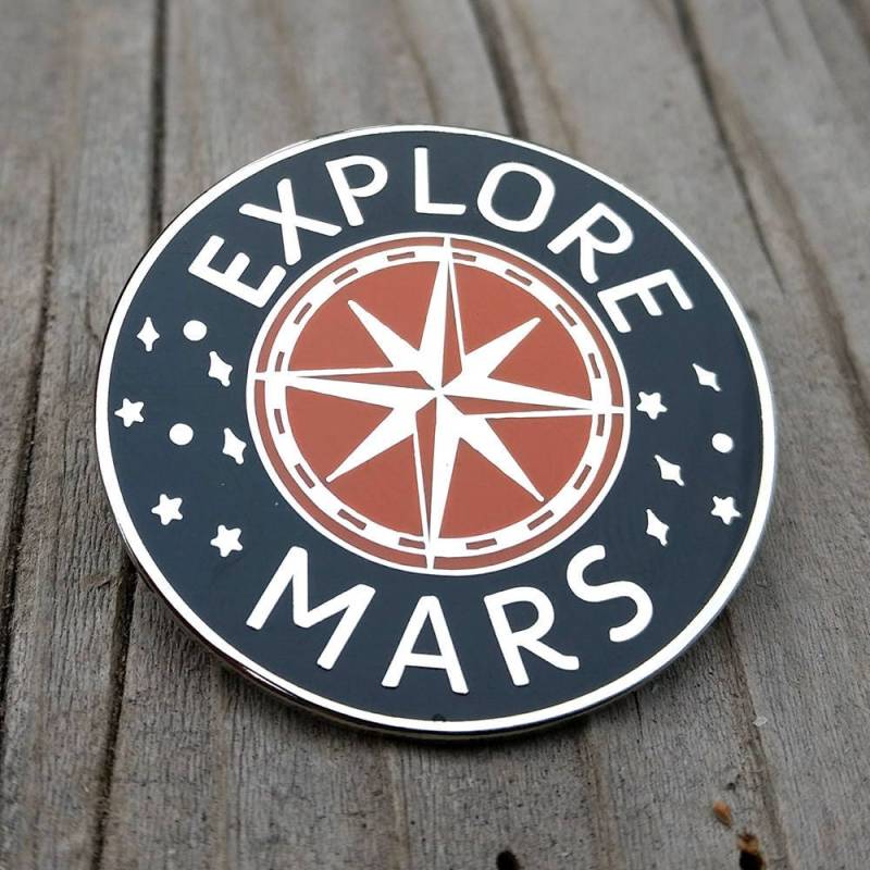 Space Emaille Pin | Erforsche Mars Anstecknadel Wissenschaft Astronomie-Hutnadel von PinAlchemy