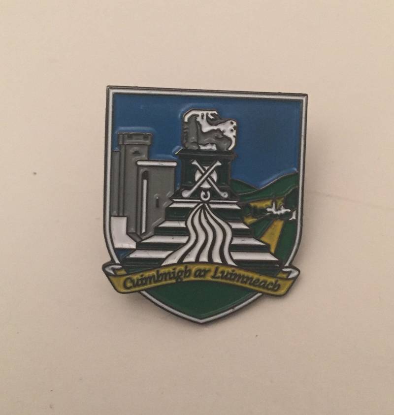 Limerick Gaa Pin Abzeichen - Trage Deinen County Pride von PinBadgesIreland