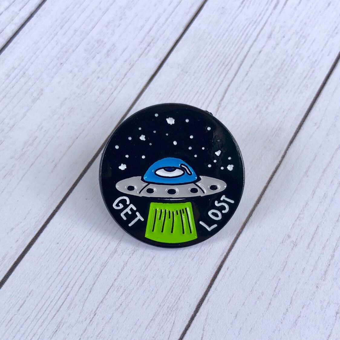 Ufo Alien Emaille Pin - Weltraum Anstecknadel Ufo Alien Emaille Pin - Weltraum Anstecknadel von PinInThePatch