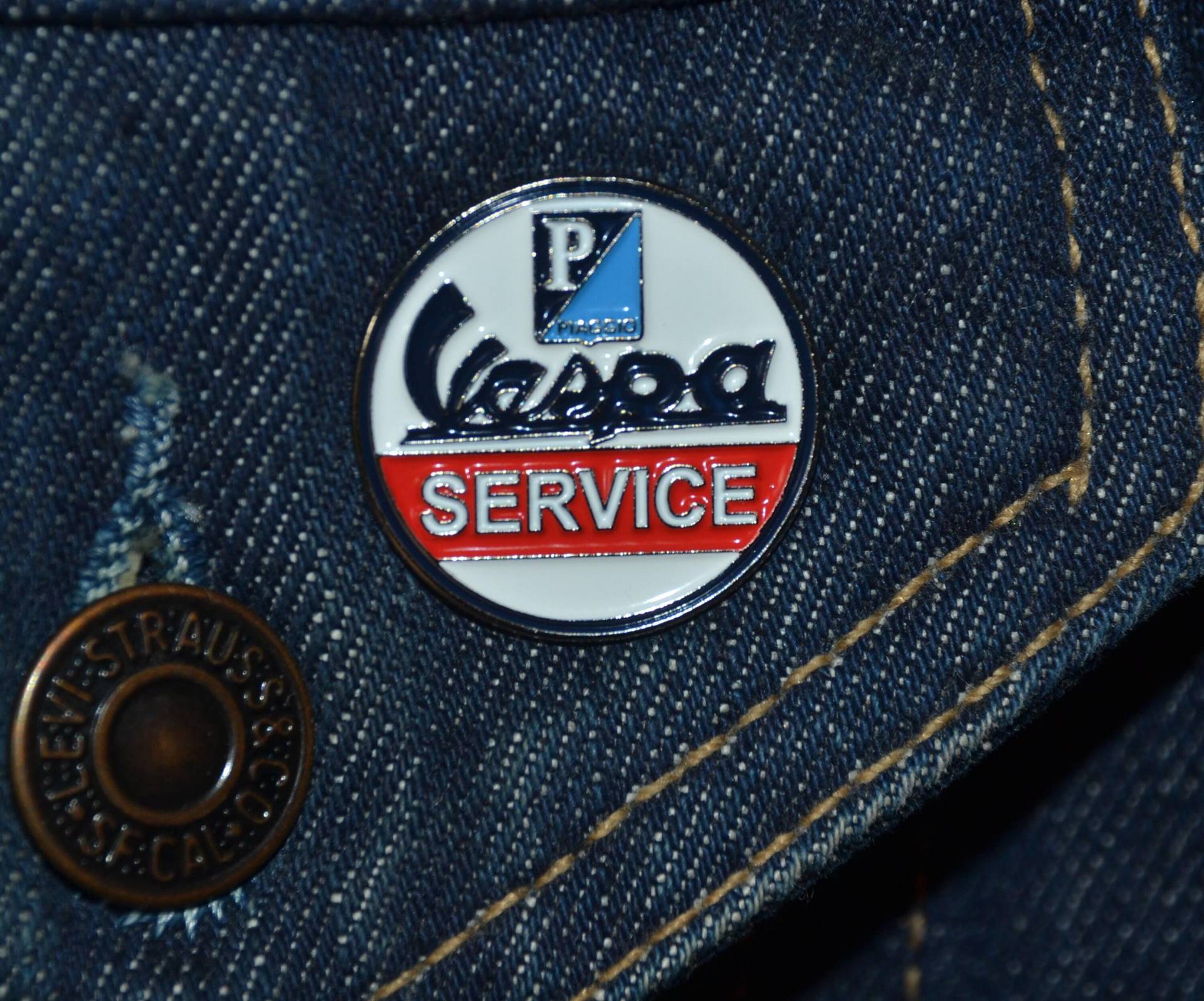 Vespa Classic Service Pin | Dim 25mm Vintage Deadstock - Enamel Metal Lapel Badge Mc Vespa Classic Service Pin | Dim 25mm Vintage Deadstock - Enamel Metal Lapel Badge Mc von PinManiaAT