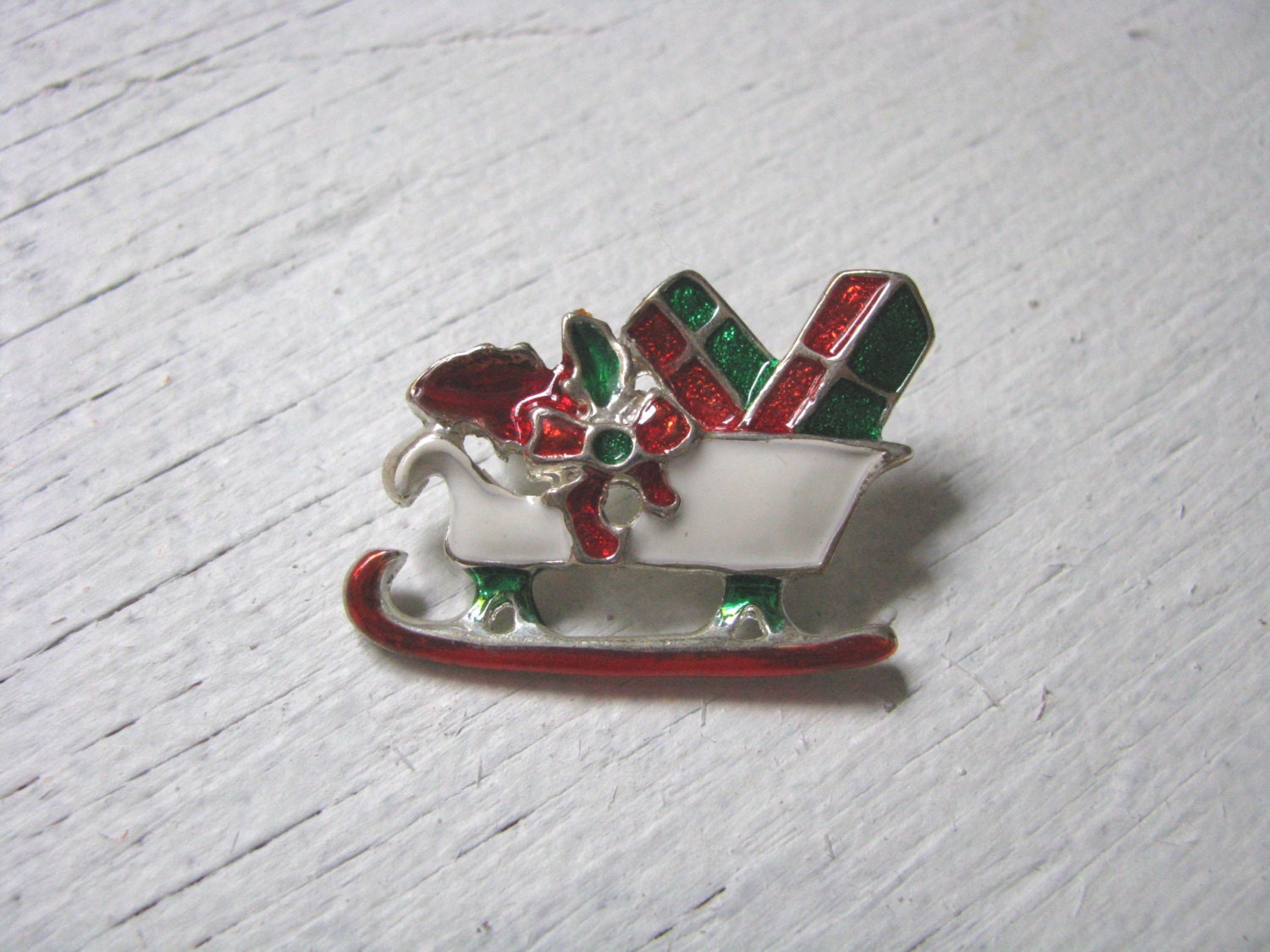 Festliche Kleine Weihnachtsferien Schlitten Anstecknadel Mit Emaille Geschenken von PinMePins
