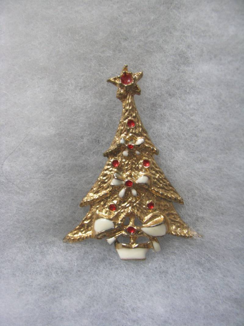 Liebe, Kleine, Goldfarbene Weihnachtsbaum-Brosche Mit Weiß-Roten Akzenten von PinMePins