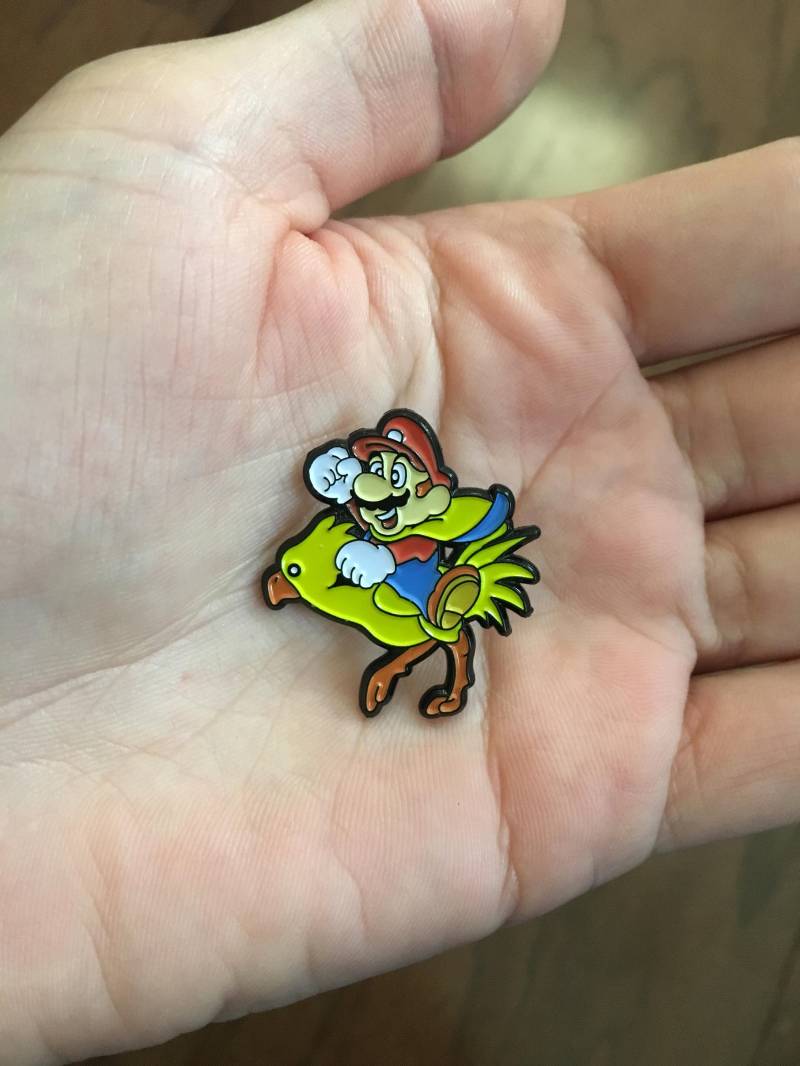 Mario Chocobo Soft Enamel Pin Final Fantasy Nintendo Sony von PinMeRightRound