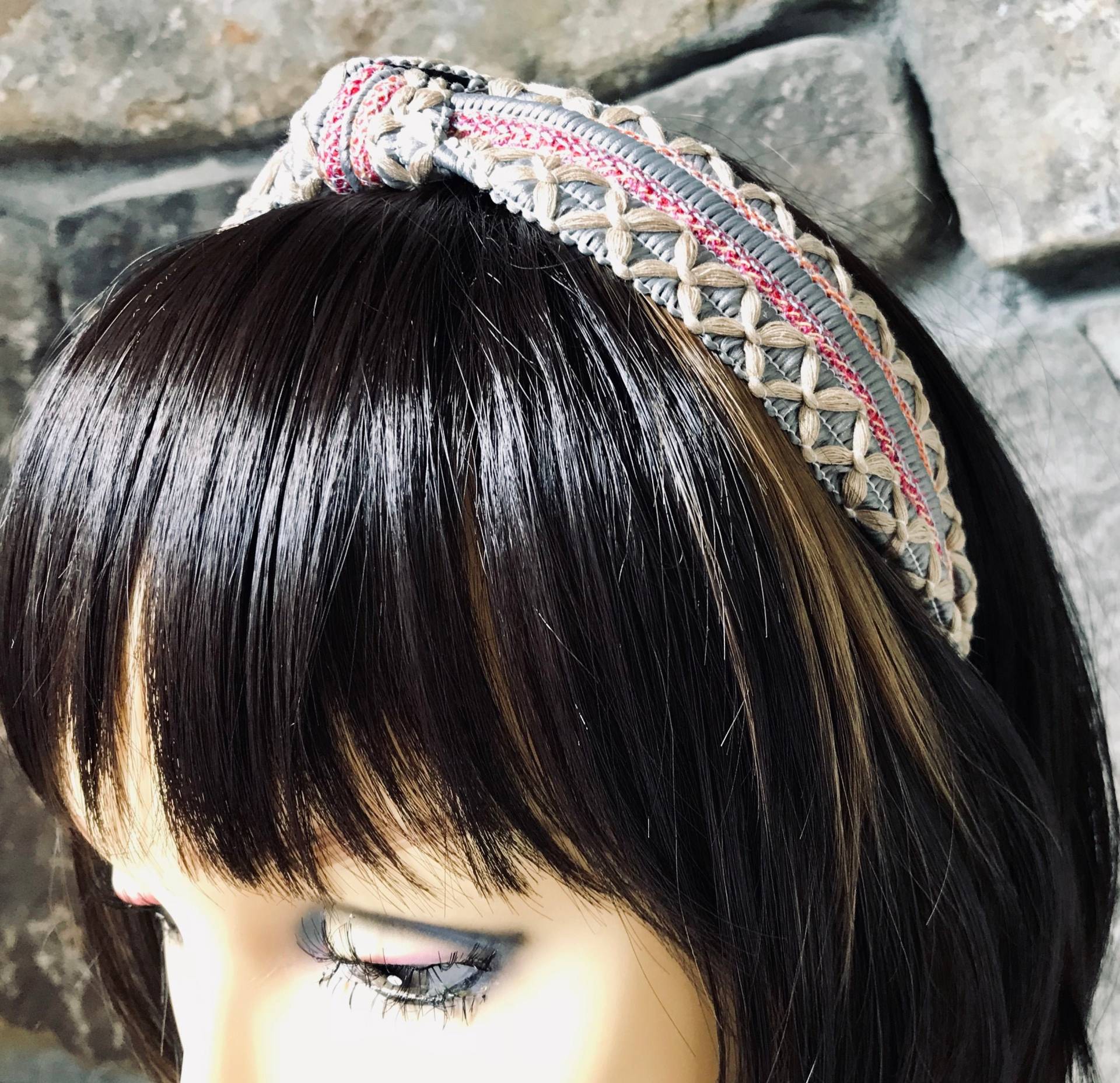 Graues Stirnband, Besticktes Stirnbänder Für Frauen, Bestickte Stirnbänder, Top Knoten Twist Textilstoff Graues Stirnband, Besticktes Stirnbänder Für Frauen, Bestickte Stirnbänder, Top Knoten Twist Textilstoff von PinUpGirlHair