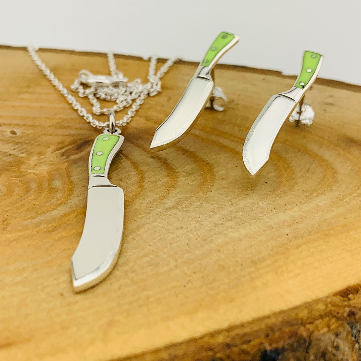 Neon Grüner Emaille Stein Personalisiert Silber Chef Messer Halskette Und Ohrringe Set, Besonderes Geschenk Für Köche von PineArtBoutique