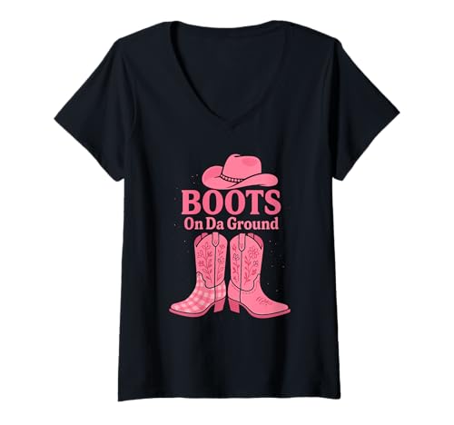 Damen Pink Cowgirl Boots On Da Ground Westernmode Country Musik T-Shirt mit V-Ausschnitt Damen Pink Cowgirl Boots On Da Ground Westernmode Country Musik T-Shirt mit V-Ausschnitt von Pink Cowboy Hat Blumen Muster BOOTS On Da Ground