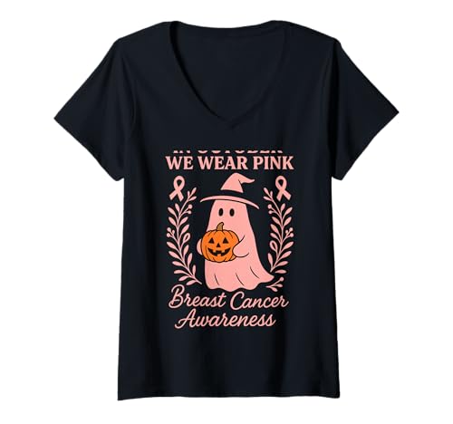 Damen In October We Wear Pink Brustkrebs Bewusstsein Ghost T-Shirt mit V-Ausschnitt Damen In October We Wear Pink Brustkrebs Bewusstsein Ghost T-Shirt mit V-Ausschnitt von Pink Ghost Witch Hat Ribbon In October We Wear