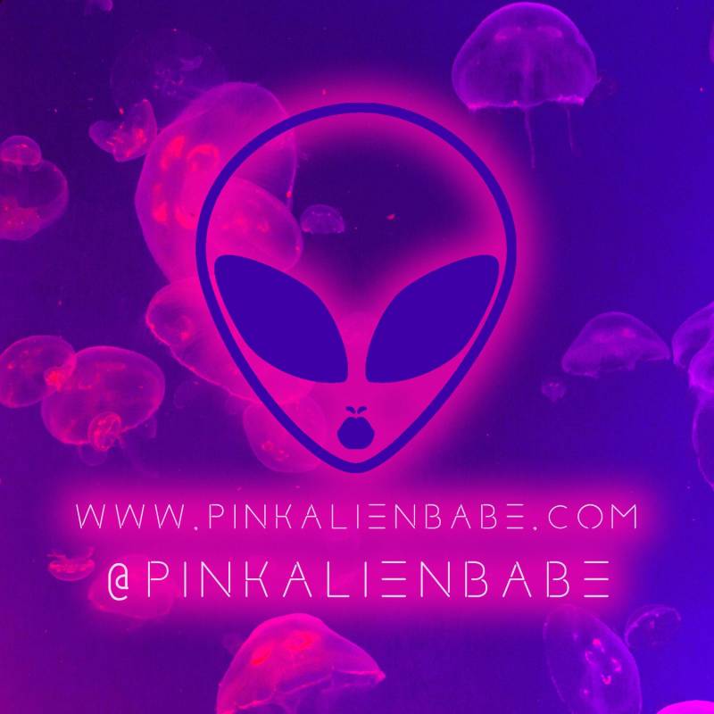 Rückversand-Auflistung Für Den Fall, Dass Ihre Bestellung Erneut Versandt Werden Muss Rückversand-Auflistung Für Den Fall, Dass Ihre Bestellung Erneut Versandt Werden Muss von PinkALIENbabe