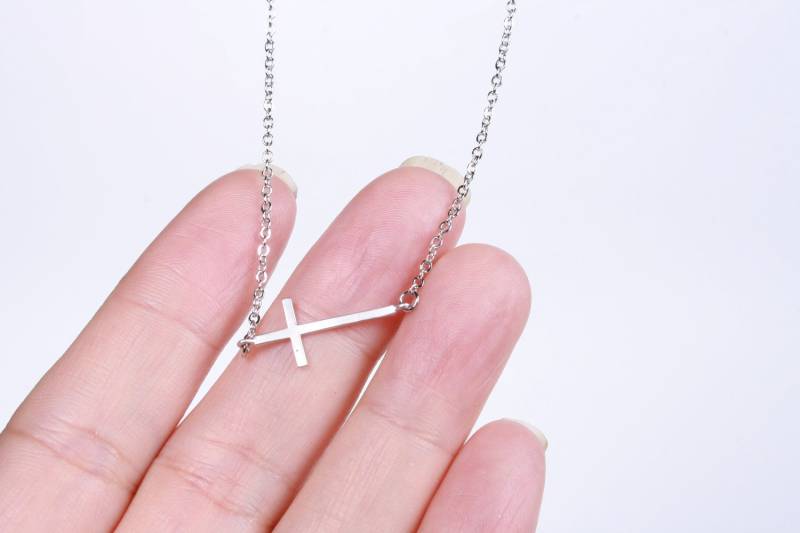 Seitlich Kreuz Halskette, 15 "' Bis 32 Lange Silber, Kreuz, Hochzeit, Brautjungfer Geschenk, Schnelle Lieferung Seitlich Kreuz Halskette, 15 "' Bis 32 Lange Silber, Kreuz, Hochzeit, Brautjungfer Geschenk, Schnelle Lieferung von PinkChemistry