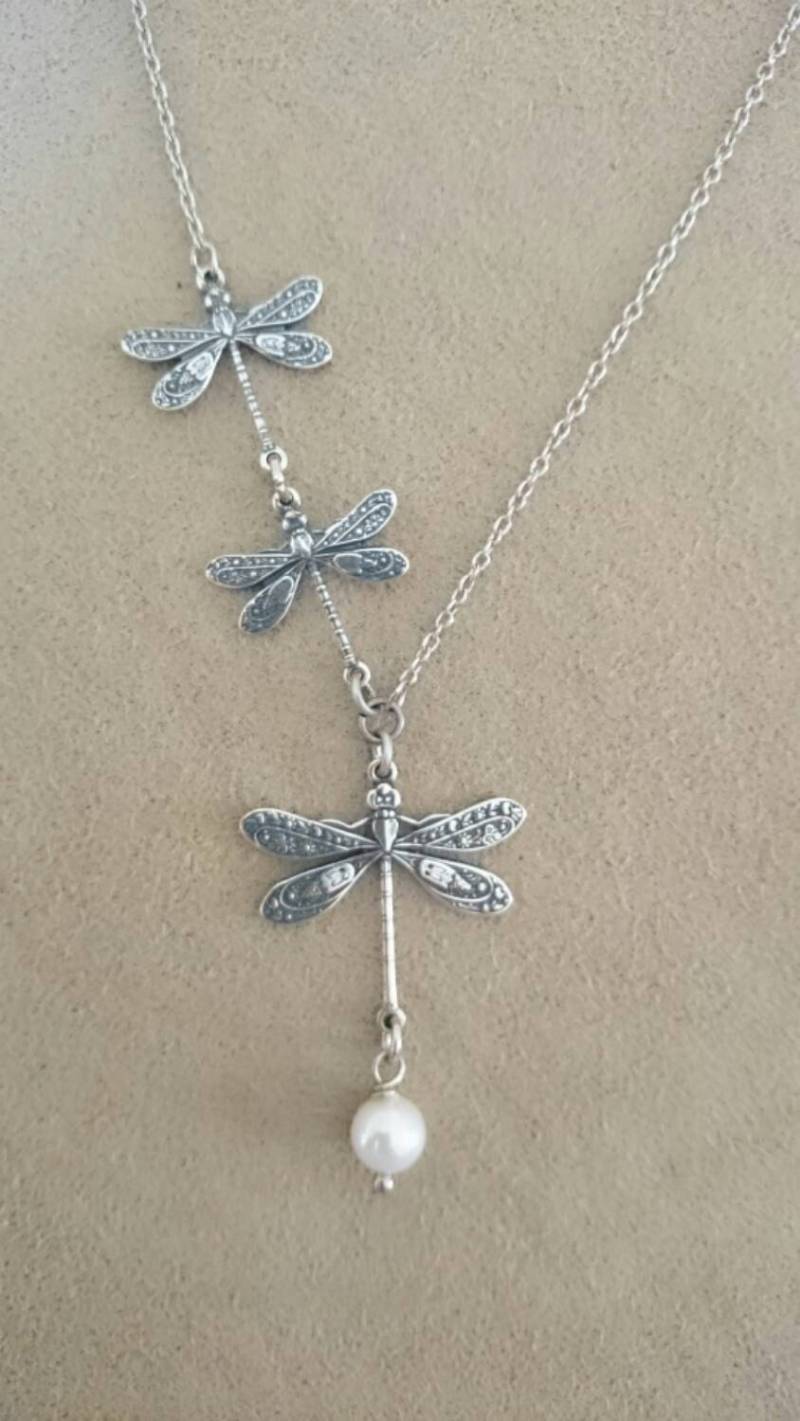 Libelle Halskette. Antikes Silber-Ton. Perle. Viktorianisch. Anhänger. Hochzeit. Geburtstagsgeschenk von PinkLaLou