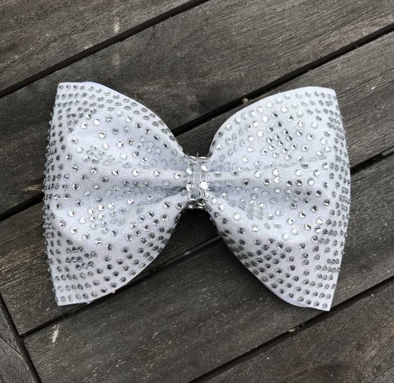 10cm Glitter Taillessschleife 10cm Glitter Taillessschleife von PinkPalmCheerBows