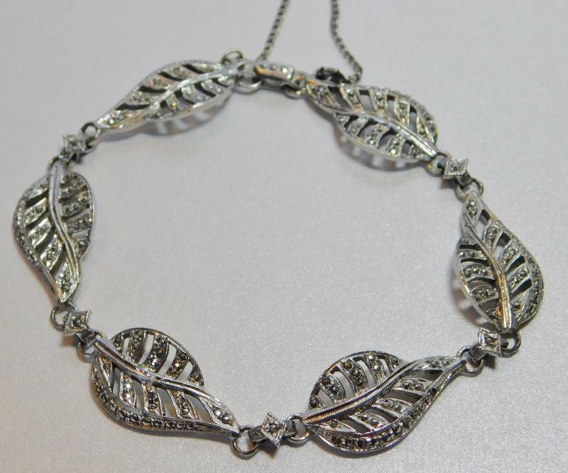 1950Er Jahre Prk Sterlingsilber Und Markasit Blatt Motiv Armband 7, 25" 21G 1950Er Jahre Prk Sterlingsilber Und Markasit Blatt Motiv Armband 7, 25" 21G von PinkPrincessMarket
