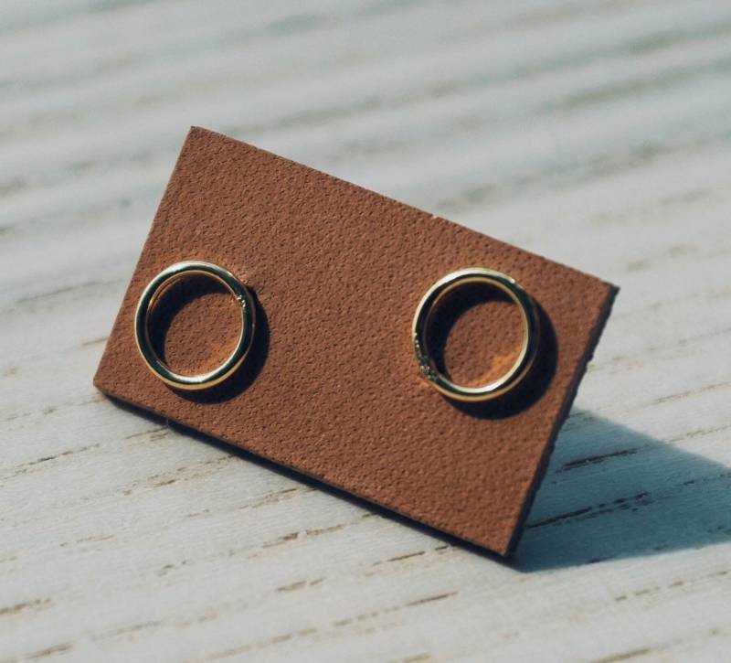 Mini Vergoldete Offene Kreis Ohrstecker .925 Silber von Pinkdada