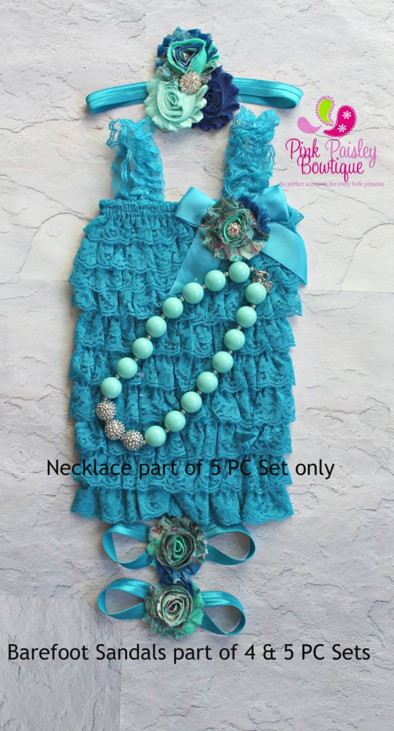 Blauer Spitzen Baby Strampler Outfit Blumen Haarband, Cake Smash von Pinkpaisleybowtique