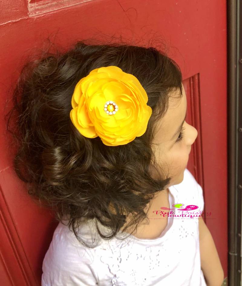 Blumen Baby Haarspange Gelbe Schleife-Gesäumte Krokodilklemme von Pinkpaisleybowtique