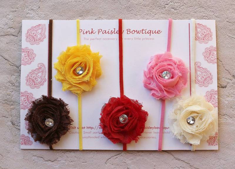 Shabby Chic Rosette Baby Kopfbänder - Set Mit 5 Stück Shabby Chic Rosette Baby Kopfbänder - Set Mit 5 Stück von Pinkpaisleybowtique