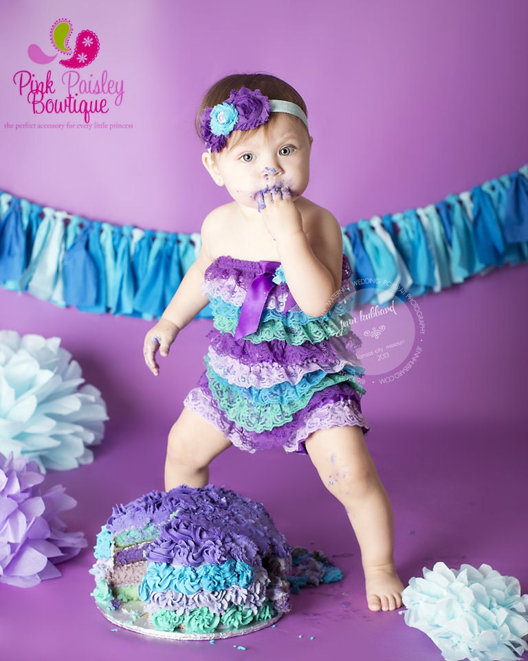 Spitzen Strampler Petti Romper - Lila & Aqua Baby Kleid Mädchen Rüschen Outfit Cake Smash Geburtstagskleid von Pinkpaisleybowtique